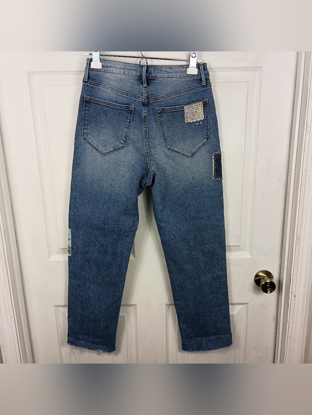 Driftwood Patchwork Jeans Womens 26 Blue Royce Crop Raw Hem Cuff Straight Floral - Picture 2 of 11